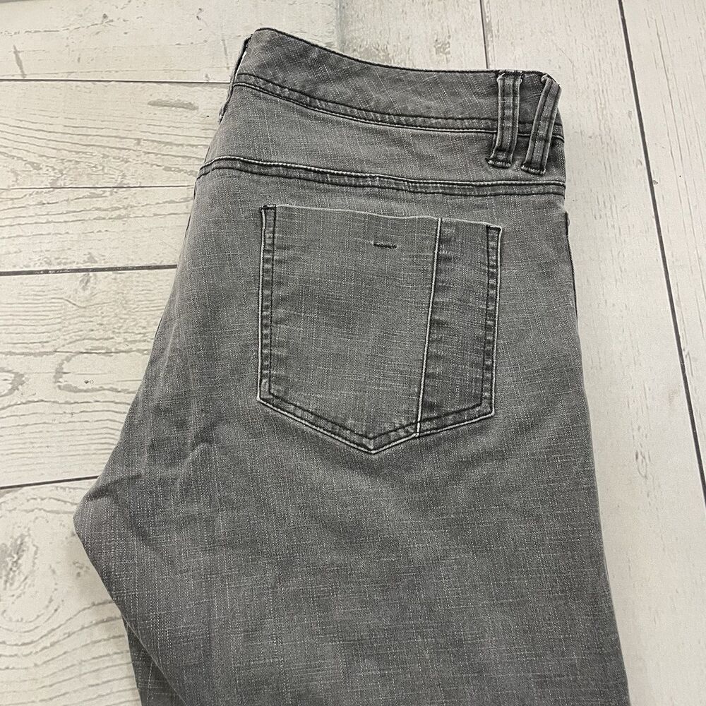 Horny Toad Women's Size 10 Black Light Wash W's Jaywalk Straight Denim Jeans